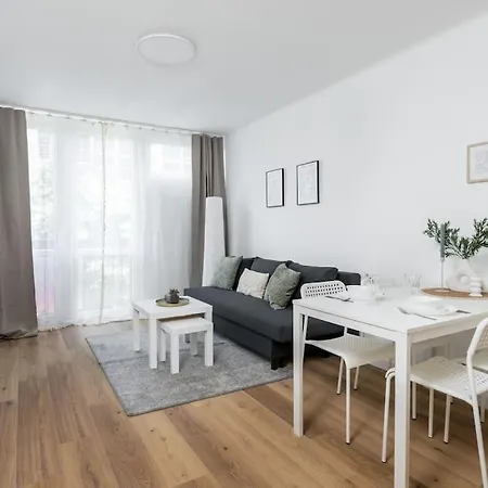 Apartmán Superapart Jana Pawla Ii 312 - Blisko Hala Mirowska Varšava