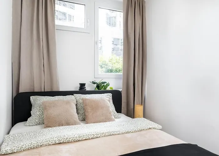 Superapart Jana Pawła Ii 312 * Warszawa